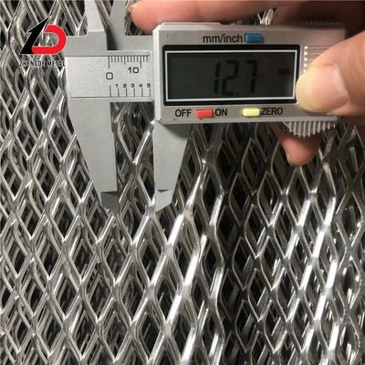 5030X 1230mm Grid Size35*25mm, 3mm 11 Gauge Thick Aluminum Diamond Mesh Panel
