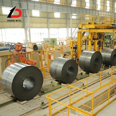 0.5t-25t रोल वजन SAE 1006 1008 1010 S235jr/SGCC/CGCC/Ss400/A36/S355/Q215/Q235B/Q345b होल चेकर कार्बन स्टील कॉइल